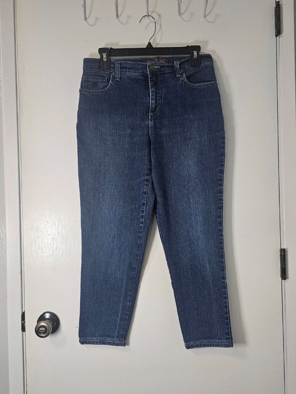 Gloria Vanderbilt Amanda Dark Wash Denim High Rise Jeans Altered- Size 6 Short - Picture 2 of 8